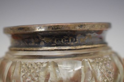 Lot 172 - Group of sundry silver