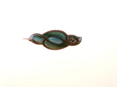 Lot 52 - Collection of five Art Nouveau pendants