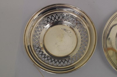 Lot 195 - Ten silver dishes and coasters