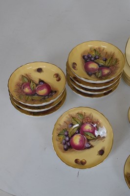 Lot 342 - Large quantity of Aynsley 'Orchard Gold'
