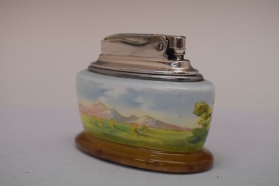 Lot 441 - Minton table lighter