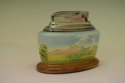 Lot 441 - Minton table lighter