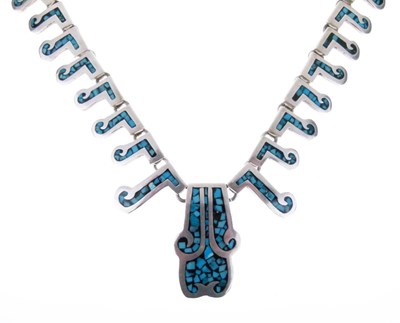 Lot 79 - Mexican turquoise set necklace