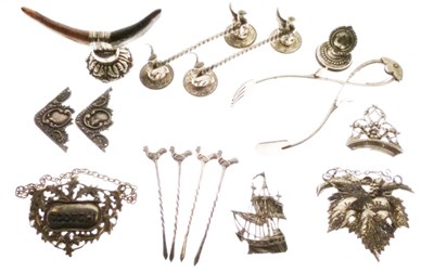 Lot 249 - Quantity of silver plated items