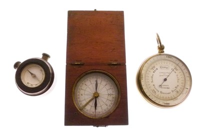 Lot 251 - Pocket barometer by Lennie, Edinburgh, etc