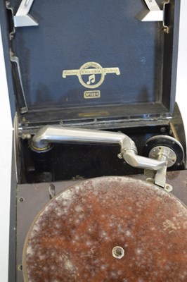 Lot 759 - Columbia wind-up gramophone No.112A