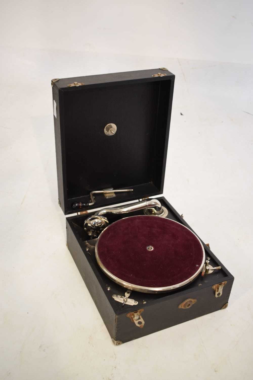 Lot 761 - Wind-up gramophone