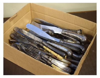 Lot 768 - Quantity of mother of pearl and silver handled cutlery