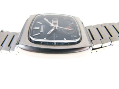 Lot 74 - Seiko - Gentleman's stainless steel automatic chronograph