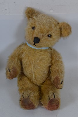 Lot 406 - Quantity of mainly golden mohair teddy bears and Steiff kitten