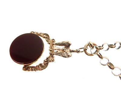 Lot 80 - 9ct gold carnelian and bloodstone swivel fob with belcher-link chain