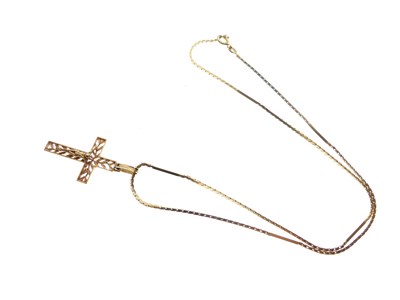 Lot 101 - Yellow metal (750) Corpus Christi pendant and chain