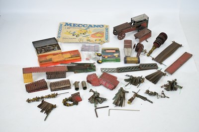 Lot 408 - Vintage Meccano