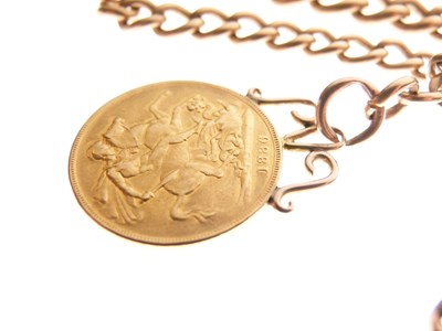 Lot 82 - 9ct curb-link watch Albert with sovereign attached