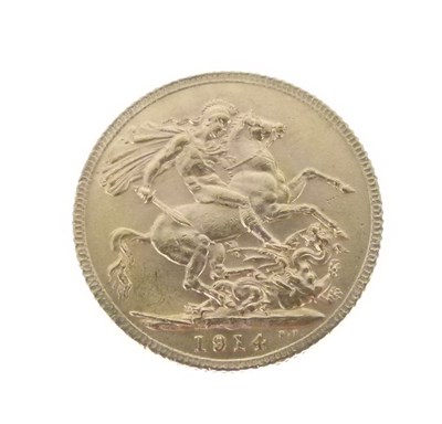 Lot 163 - George V gold sovereign, 1914