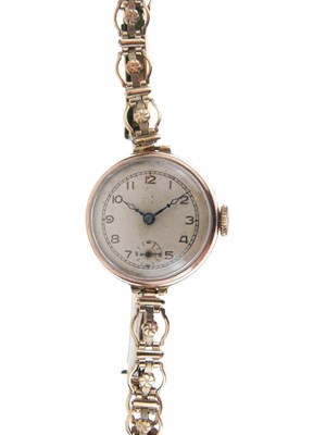 Lot 220 - Lady's 9ct gold cased cocktail watch