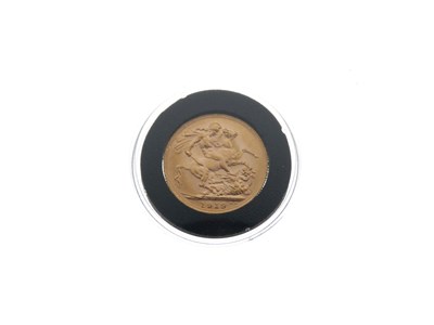 Lot 289 - Gold coin - George V gold sovereign 1919