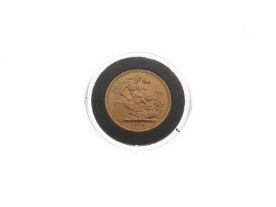 Lot 292 - Gold coin - Elizabeth II gold sovereign 1974