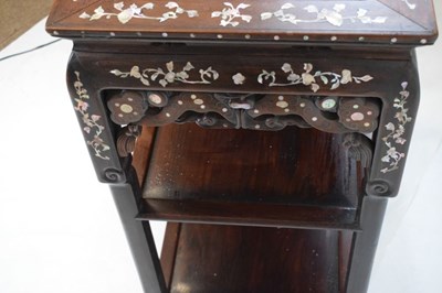 Lot 362 - Early 20th Century Chinese marble-topped occasional table