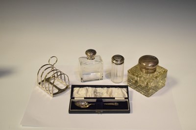 Lot 251 - Group of silver to include inkwell, toast rack etc