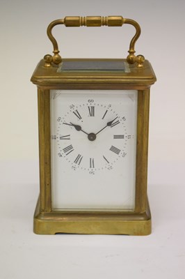 Lot 568 - Early 20th Century brass carriage clock