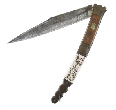 Lot 238 - 19th Century Spanish Navaja knife