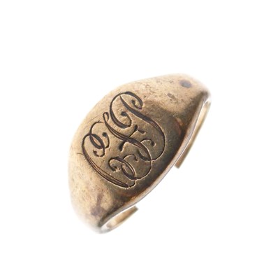 Lot 55 - 9ct signet ring (cut), 7.1g approx