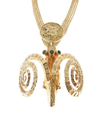 Lot 18 - Emerald set rams head pendant necklace