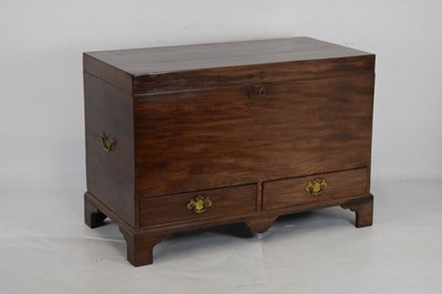 Lot 663 - Large mahogany mule chest