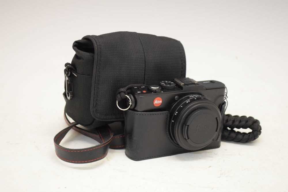 Lot 235 - Leica D-Lux 6 digital camera