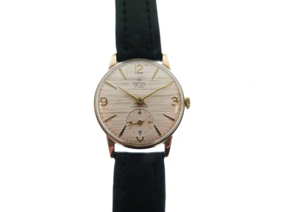 Lot 195 - Smiths - Gentleman's vintage 9ct gold cased wristwatch
