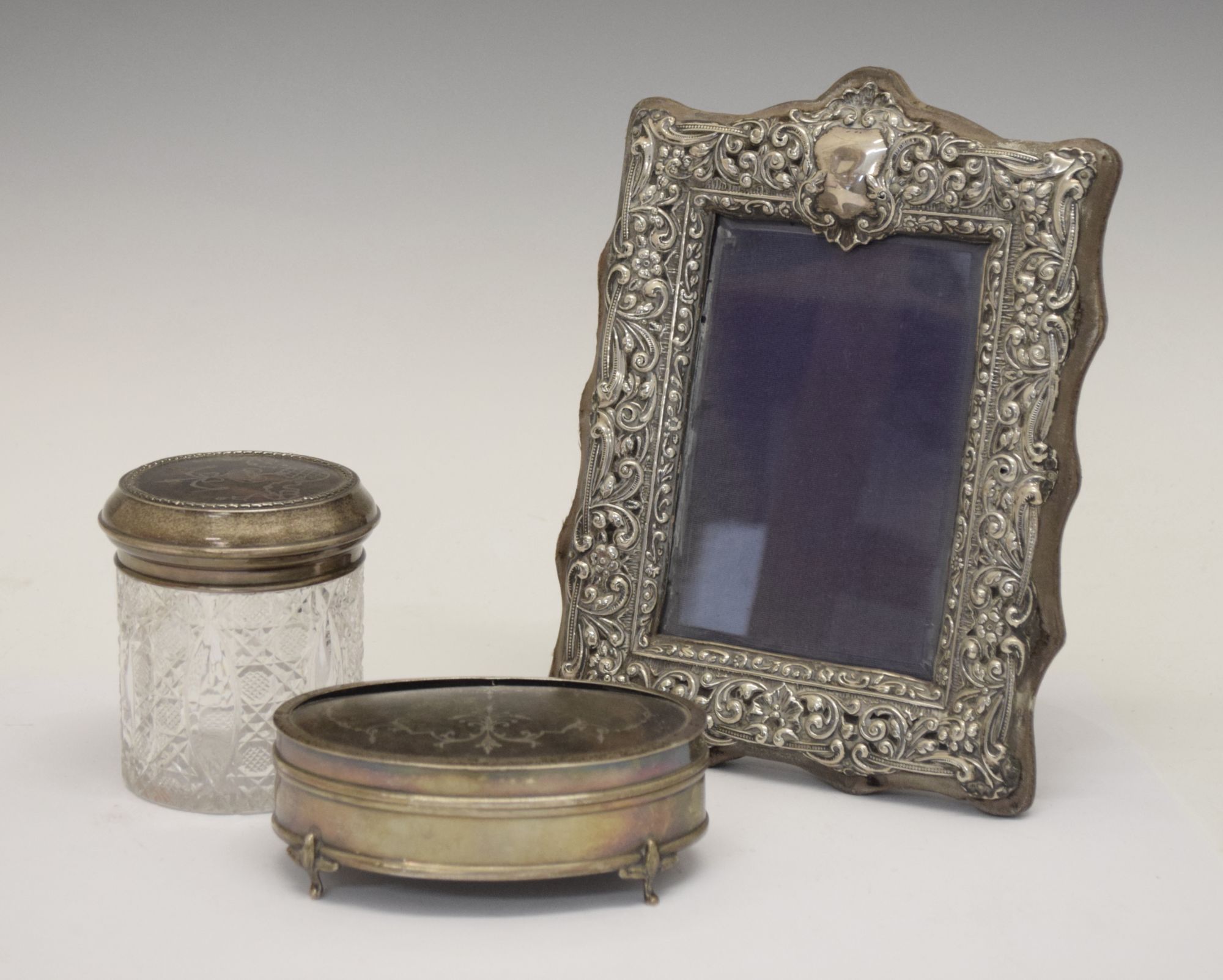 Lot 94 George V Silver And Tortoiseshell Trinket Box 2684