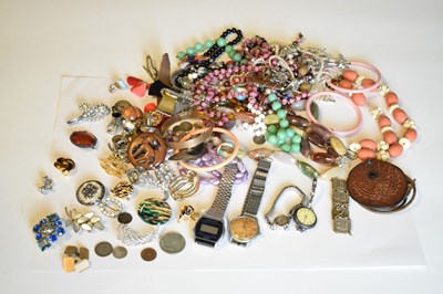 Lot 189 - Quantity of costume jewellery
