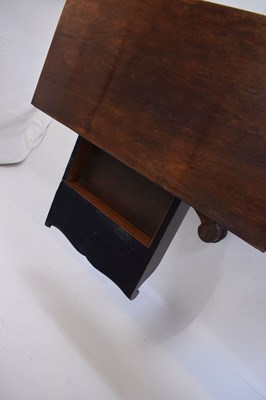 Lot 554 - Victorian rosewood pedestal card table