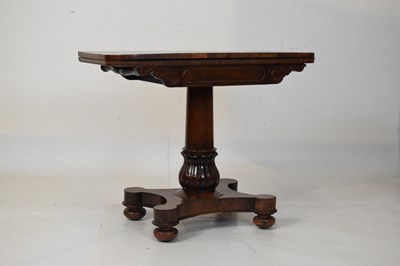 Lot 554 - Victorian rosewood pedestal card table