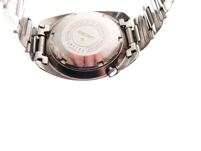 Lot 198 - Seiko - Gentleman's 5 Series stainless steel wristwatch