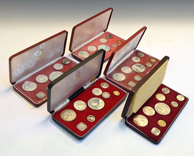 Lot 191 - Coins - Five Bahamas cased proof sets issued by the Franklin Mint