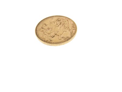 Lot 108 - Queen Victoria gold sovereign, 1899, old veiled head