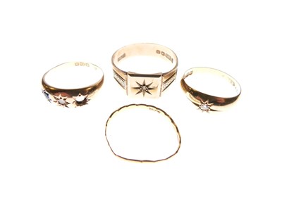 Lot 39 - Four gold rings