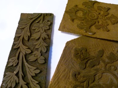 Lot 705 - Group of linocut wallpaper stamps