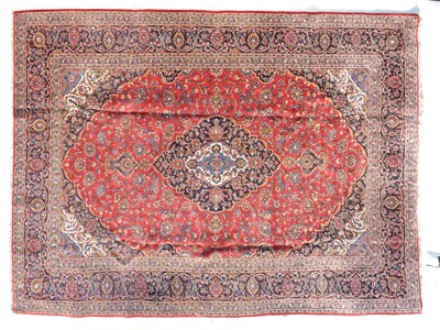 Lot 485 - Large Persian Kashan wool rug