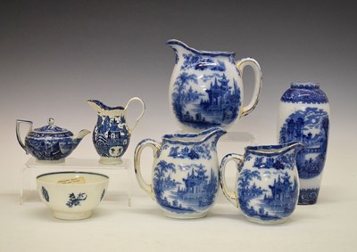 Lot 321 - Seven pieces of blue and white wares