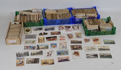Lot 139 - Large quantity of early to mid 20th Century postcards
