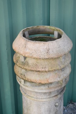 Lot 532 - Chimney pot