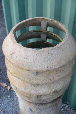 Lot 532 - Chimney pot