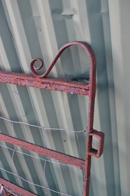 Lot 531 - Iron five-bar gate