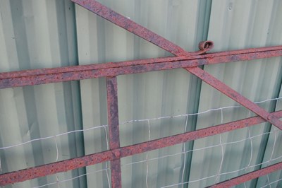 Lot 531 - Iron five-bar gate