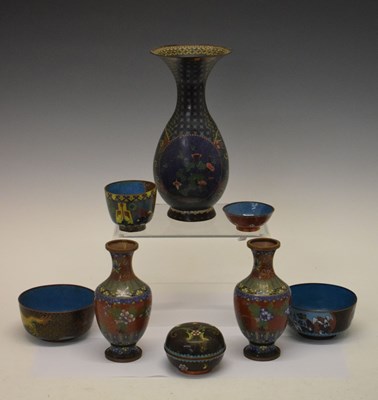 Lot 517 - Group of cloisonne vases, bowls and lidded trinket boxes