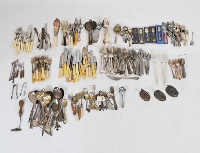 Lot 472 - Large quantity of cutlery and flatware