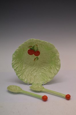 Lot 462 - Italian Chelsea style rabbit tureen and Carlton Ware bowls and servers